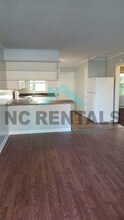 301 Royal Oak Ave-Unit -B in High Point, NC - Building Photo - Building Photo