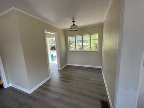 1230 E Orange Ave in Eustis, FL - Building Photo - Building Photo