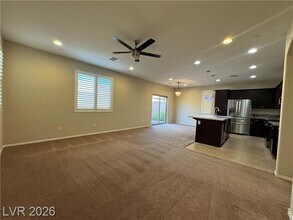 5145 Fiery Sky Ridge St in Las Vegas, NV - Building Photo - Building Photo