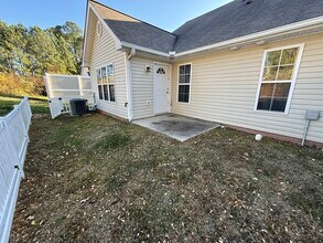2521 Gordon Glen Ct in Raleigh, NC - Building Photo - Building Photo