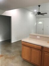 516 County Rd 2269 in Cleveland, TX - Building Photo - Building Photo