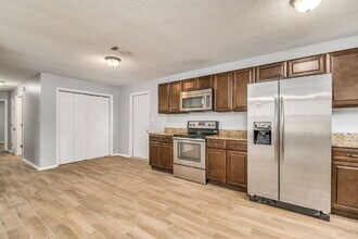 411 N Coyle St in Pensacola, FL - Building Photo - Building Photo