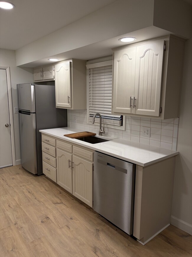 property at 1411 W Highland St