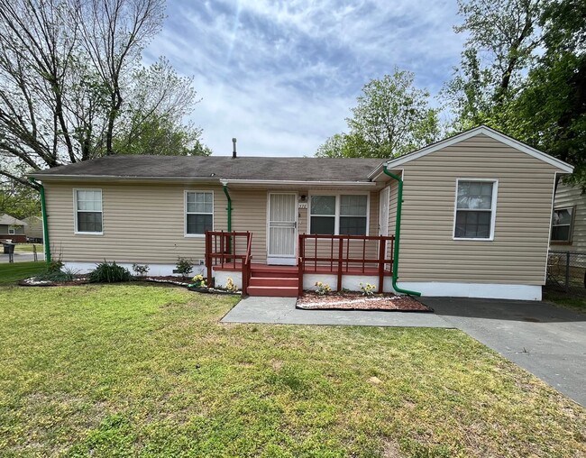 property at 576 E 48th Pl N