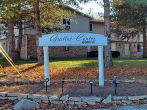 Gratiot Center Apartments (Ithaca 28 LLC) in Ithaca, MI - Foto de edificio - Building Photo