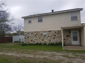 property at 406 N Denny St