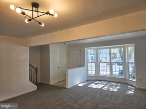6122 Lands End Ct in Bryans Road, MD - Foto de edificio - Building Photo
