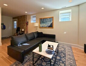 3451 N Halsted St in Chicago, IL - Building Photo - Building Photo