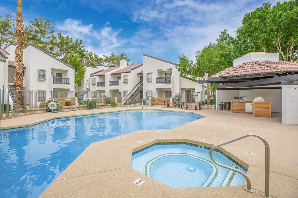 Waterfall Apartments Chandler, AZ Apartments For Rent