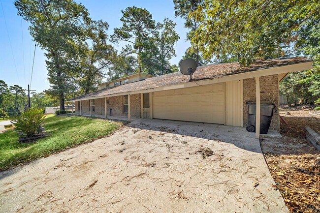 9052 Zapata Way in Willis, TX - Building Photo - Building Photo