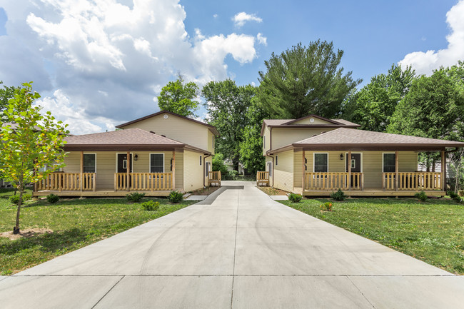 Regency Court Apartments