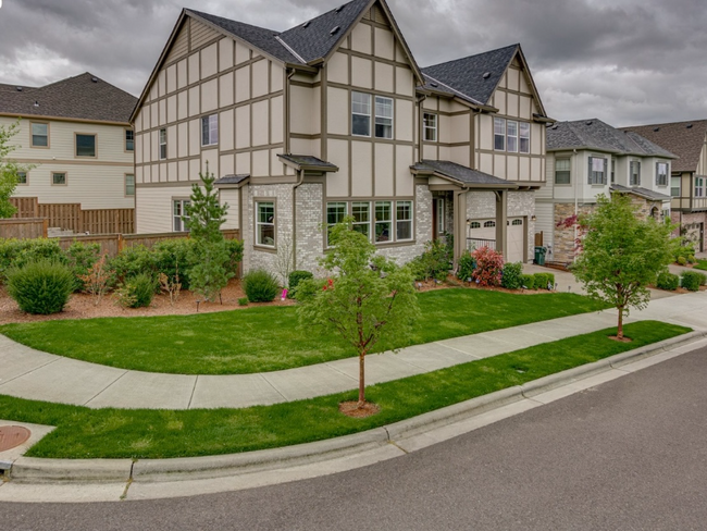 14614 NW Safflower Dr in Portland, OR - Building Photo - Building Photo