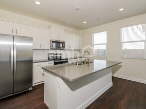7480 S Via Bombachas in Tucson, AZ - Building Photo - Building Photo