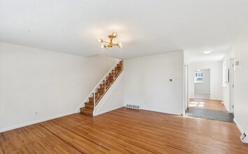 7504 Valley Ave, Unit 1 in Philadelphia, PA - Building Photo - Building Photo