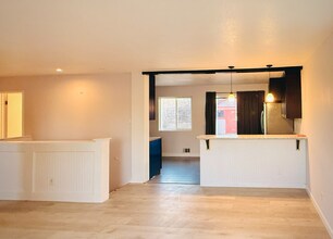 7520 W Oregon Dr in Lakewood, CO - Building Photo - Building Photo