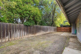 1930 Camino Verde in Walnut Creek, CA - Building Photo - Building Photo