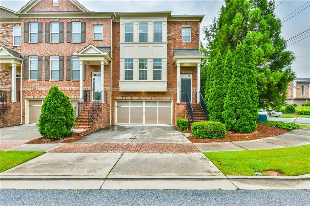 1518 Woodbridge Way NE in Atlanta, GA - Building Photo