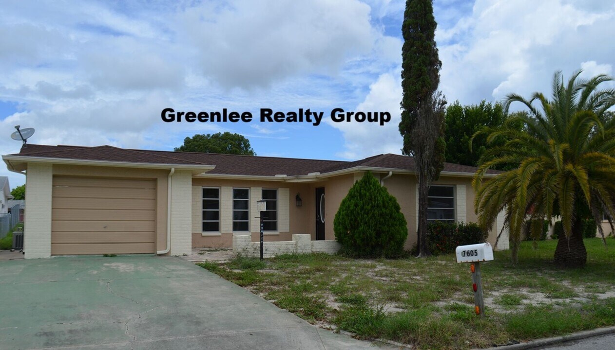 7605 Greybirch Terrace in Port Richey, FL - Building Photo
