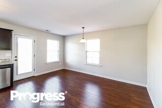 1095 Carib Loop W in Cordova, TN - Building Photo - Building Photo