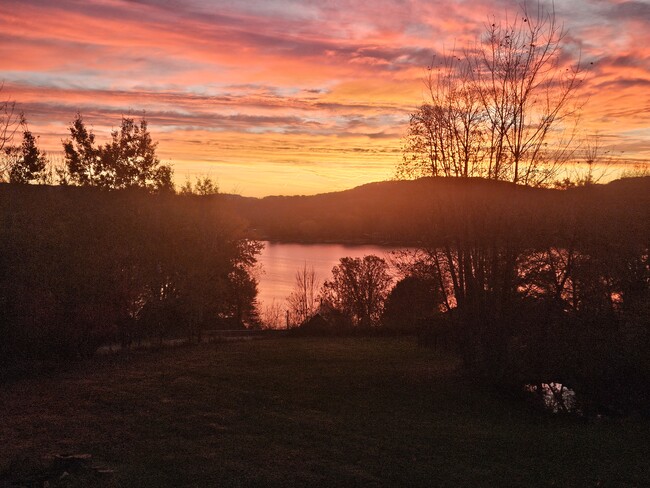 property at S818 Goldfinch Ct