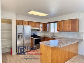 1688 Lancaster St in Pocatello, ID - Building Photo - Building Photo