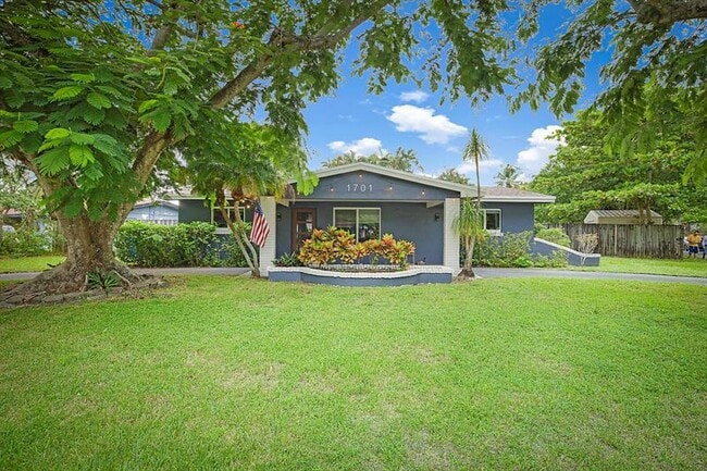 1701 SW 32nd Ct in Fort Lauderdale, FL - Building Photo - Building Photo