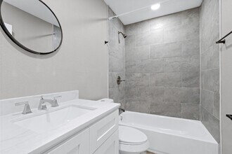 4114 Hoffman St in Houston, TX - Building Photo - Building Photo