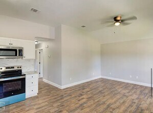 1316 Becky St in Bossier City, LA - Building Photo - Building Photo