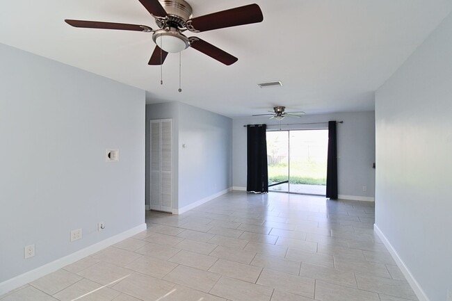 8848 57th St in Pinellas Park, FL - Building Photo - Building Photo