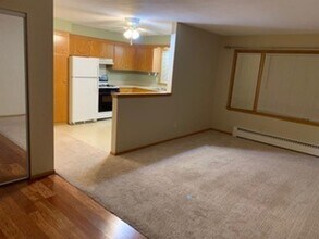 4201 3rd St NE in Minneapolis, MN - Building Photo - Building Photo