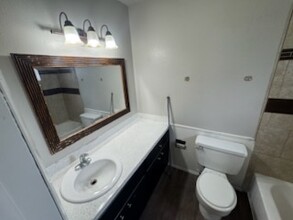 208 S Duncan St in Stillwater, OK - Building Photo - Building Photo