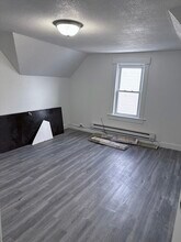 47 Mooreland St-Unit -3 in Springfield, MA - Building Photo - Building Photo