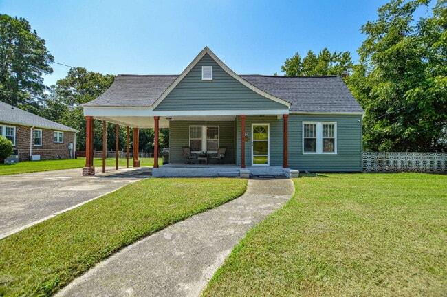 property at 654 E Black St
