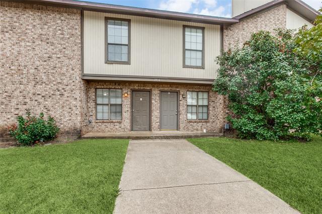 2814 Wimbledon Ct in Garland, TX - Foto de edificio