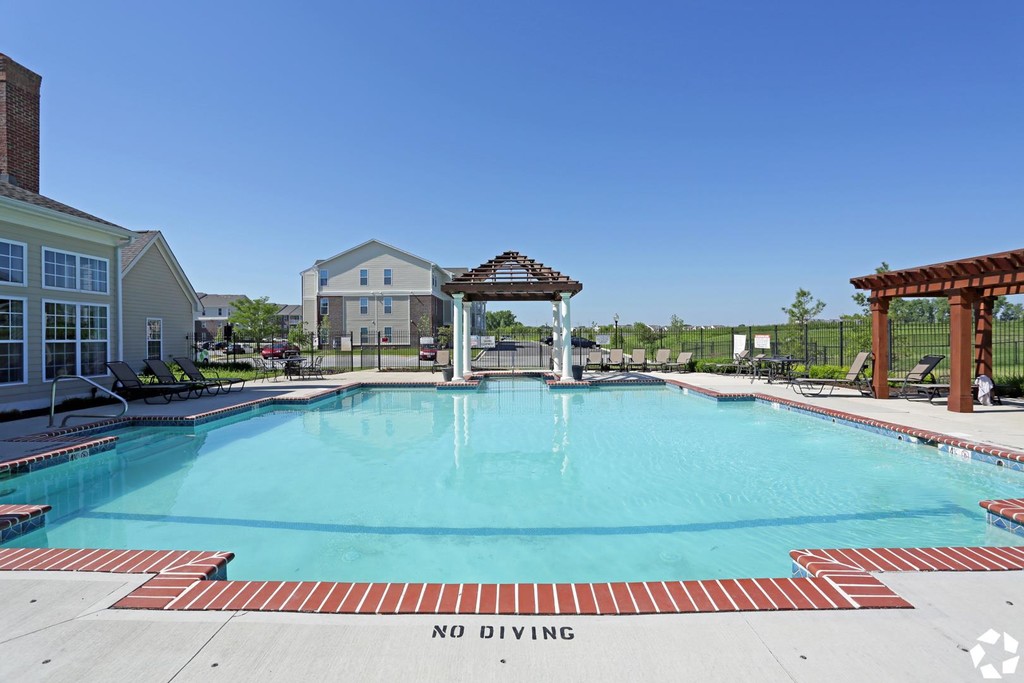 Brickshire Apartments in Merrillville, IN