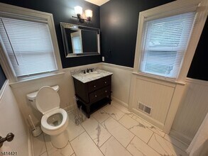 389 South St in Morristown, NJ - Building Photo - Building Photo