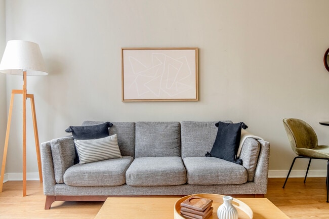 2400 M St NW in Washington, DC - Building Photo - Building Photo