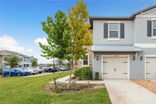 14302 Editors Note St in Sun City Center, FL - Building Photo