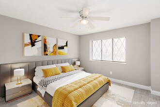 5469 Kenneylane Blvd in Columbus, OH - Building Photo - Building Photo