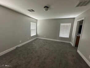 3140 Manti Peak Ave in North Las Vegas, NV - Foto de edificio - Building Photo