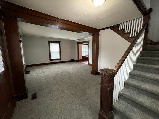 214 New St in Goshen, IN - Building Photo - Building Photo