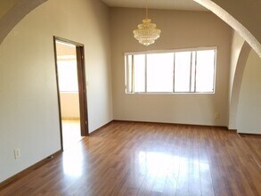 2201 W Keating Ave in Mesa, AZ - Building Photo - Building Photo
