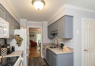 493 Colonial Ridge Ln in Arnold, MD - Building Photo - Building Photo
