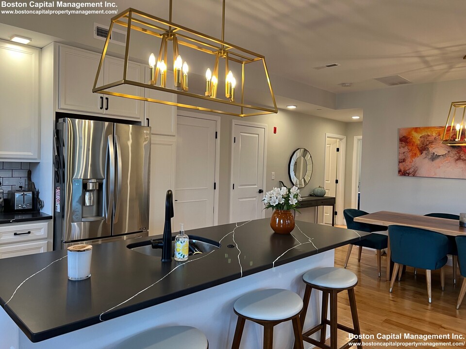 14 Williams St in Chelsea, MA - Building Photo