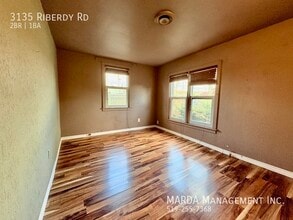 3135 Riberdy Rd in Windsor, ON - Building Photo - Building Photo