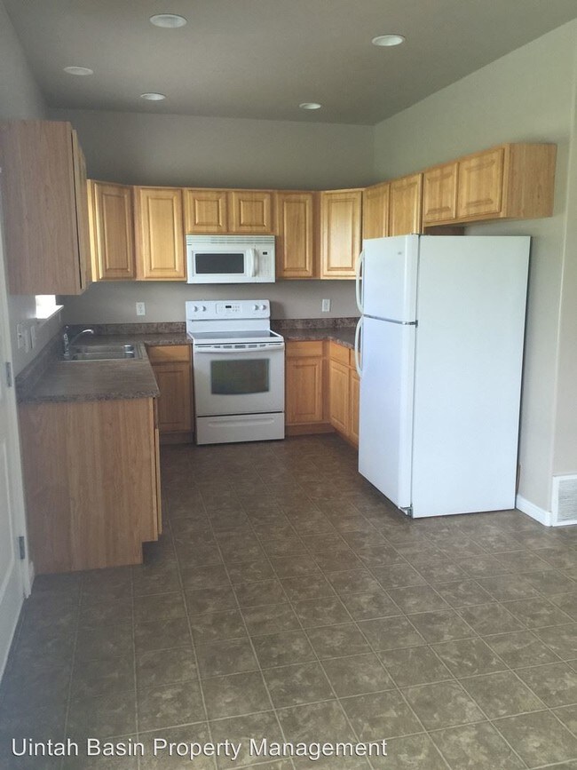 1562 W 300 S-Unit -#8 in Vernal, UT - Building Photo - Building Photo