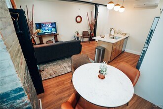 110 Hotel St in Utica, NY - Building Photo - Building Photo