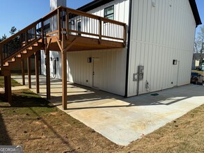 518 Cole Creek Dr in Dallas, GA - Building Photo - Building Photo