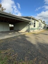 63626 S Barview Rd in Coos Bay, OR - Building Photo - Building Photo