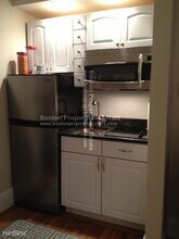 226 Newbury St-Unit -Apt 32 in Boston, MA - Building Photo - Building Photo